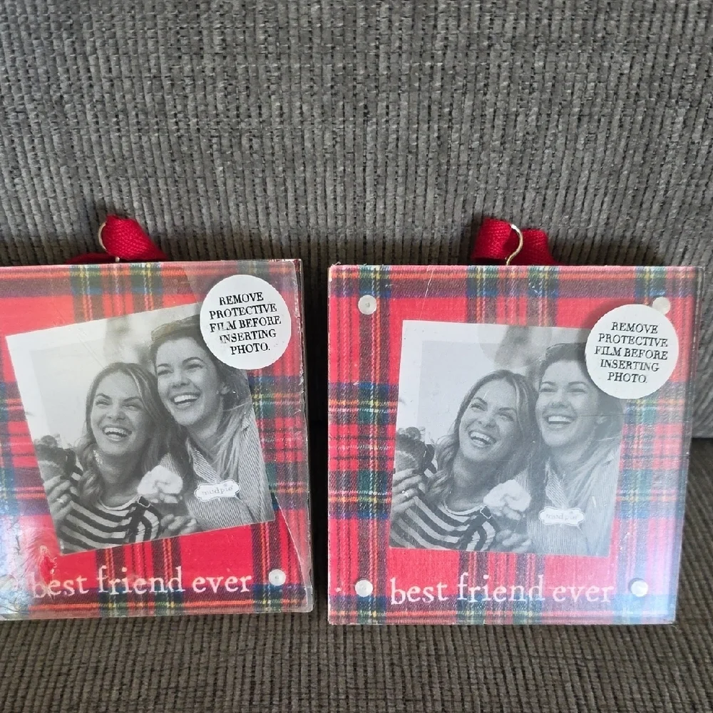 Red Plaid Best Friend Photo Frame Ornament Set, New, 4×4 Inch By Mudpie